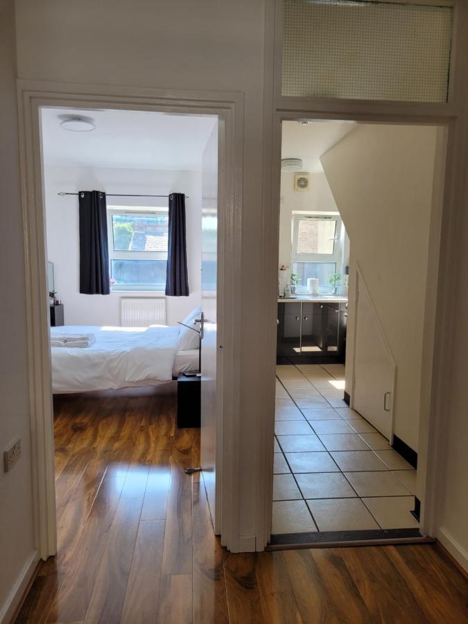 Stunning 1 Bedroom Apartment In London Exterior photo
